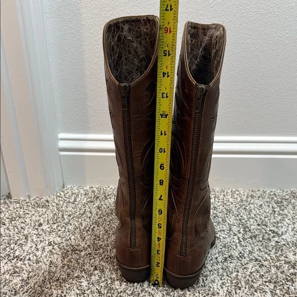 Ariat Genuine Leather Cowboy Boots - Picture 15 of 16